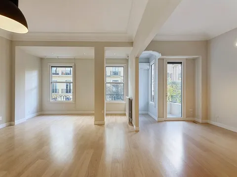 Pis de 189 m² a València