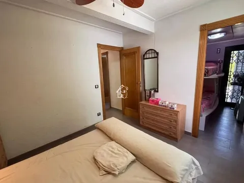 Casa de 90 m² a Oriola