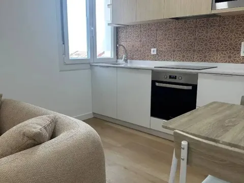 Appartamento 40 m² a Santiago de Compostela