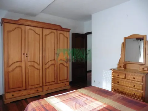Pis de 70 m² a Ourense