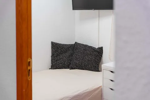 Chambre à louer, Valence
