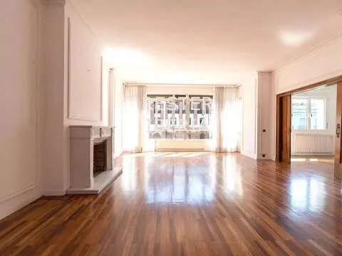 Appartamento 355 m² a Madrid