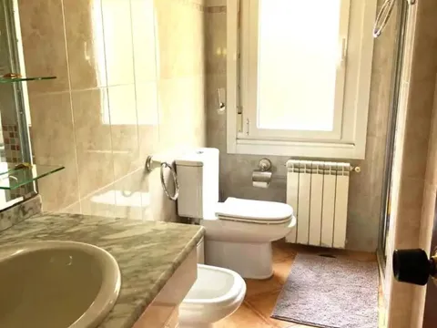 House 300 m² in Cangas de Morrazo