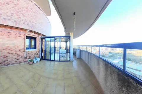 Pis de 85 m² a València