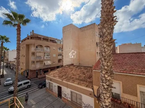 Pis de 80 m² a Torrevella