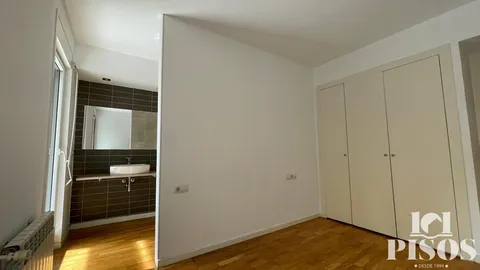 Pis de 121 m² a Sant Cugat del Vallès