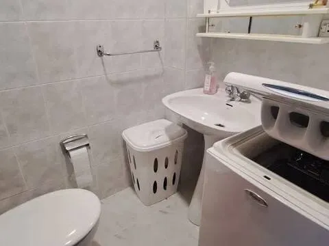 Habitació de lloguer, Àvila