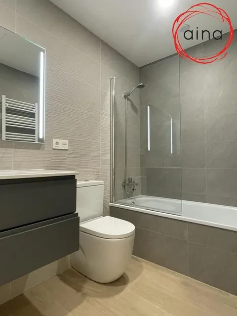Pis de 115 m² a Pamplona
