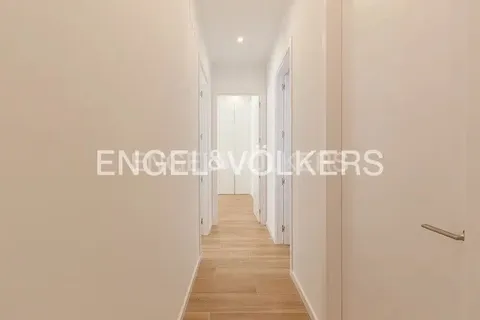 Apartamento 130 m² em València