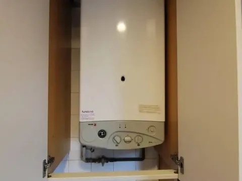 Pis de 65 m² a Oviedo