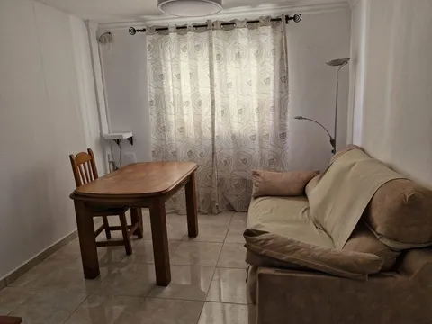Pis de 80 m² a La Línea de la Concepción