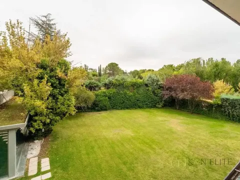 Casa de 330 m² en Algete