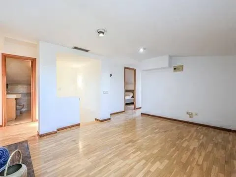 Wohnung 217 m² in Madrid
