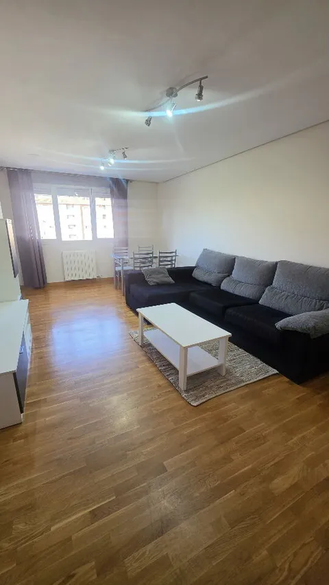Appartamento 93 m² a Lardero (2/22)