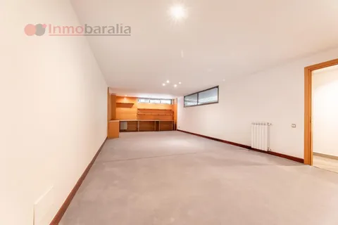 Pis de 800 m² a Pozuelo de Alarcón