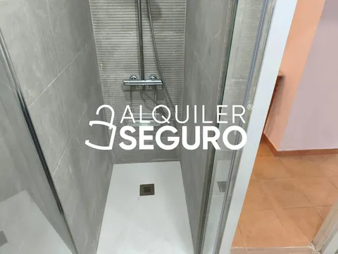 Wohnung 80 m² in Sevilla (2/36)