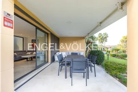 Casa de 182 m² a Xiva