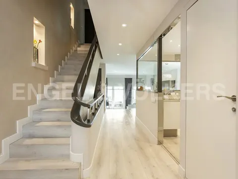 Pis de 440 m² a Esplugues de Llobregat