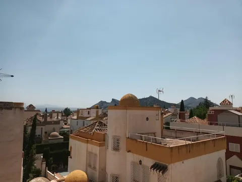 Casa de 297 m² a Albolote