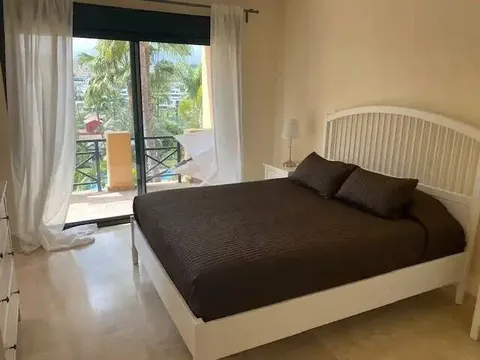 Pis de 130 m² a Estepona