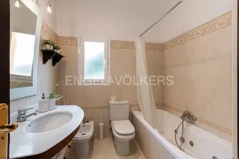 Casa de 250 m² a Nàquera
