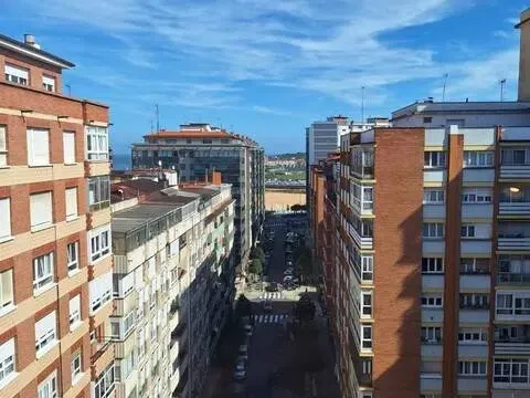 Pis de 90 m² a Gijón