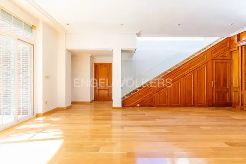 Appartamento 482 m² a Madrid