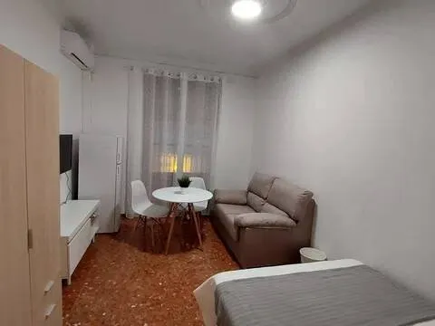 Habitació de lloguer, Alcalá de Guadaíra