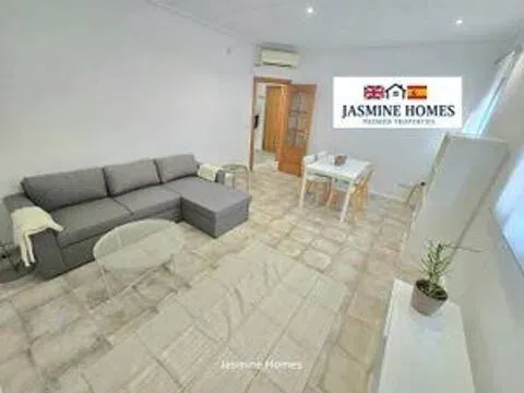 Pis de 80 m² a València