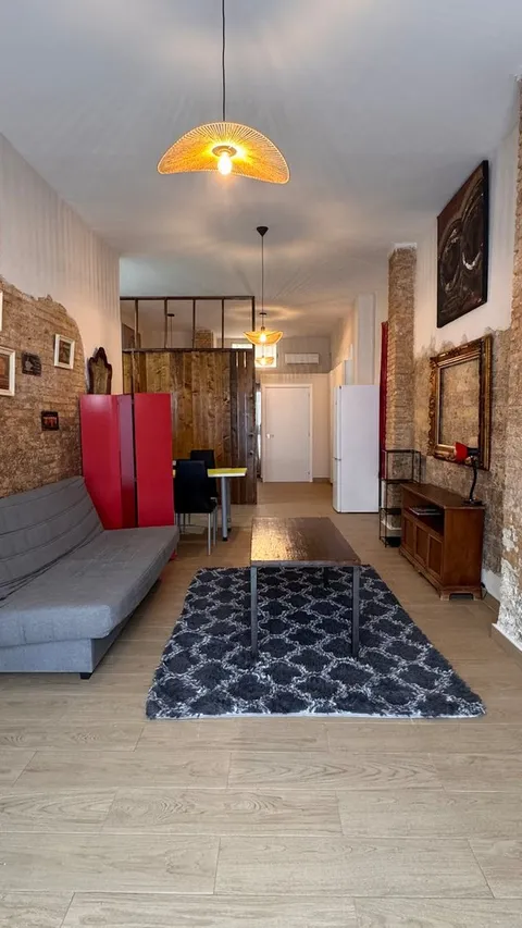 Pis de 70 m² a València
