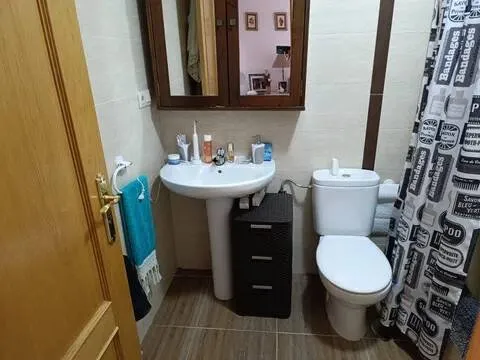 Pis de 70 m² a La Roda
