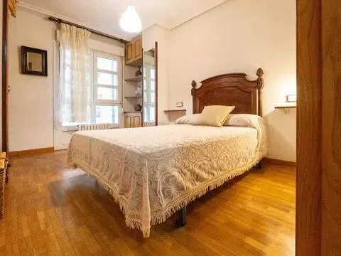 Pis de 43 m² a Gijón (2/12)