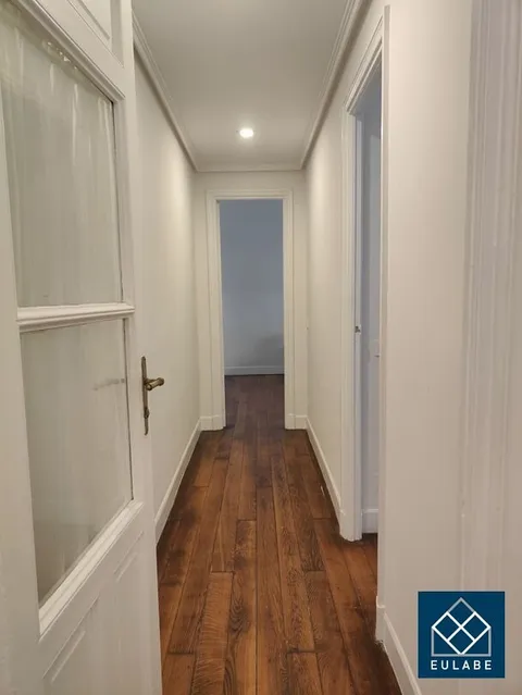 Wohnung 115 m² in Donostia / San Sebastián