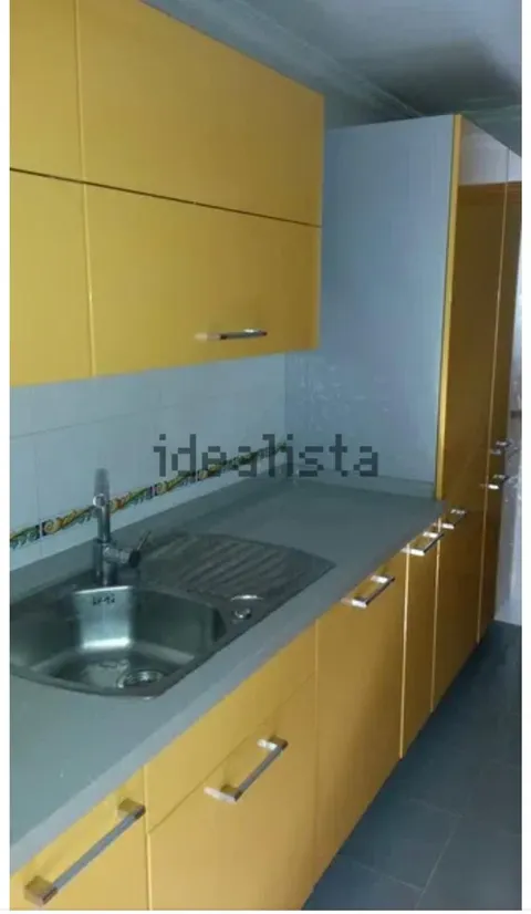 Pis de 80 m² a Dos Hermanas