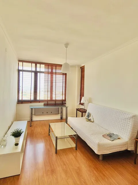 Flat 60 m² in Granada