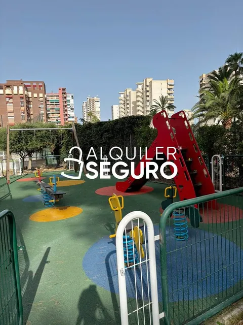 Piso de 80 m² en Alicante