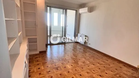 Wohnung 166 m² in Madrid