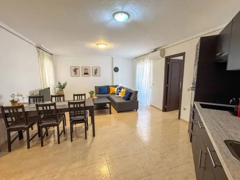 Piso de 98 m² en Torrevieja