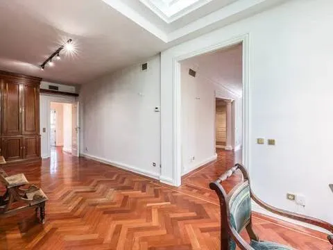 Квартира 210 м² в Мадриде