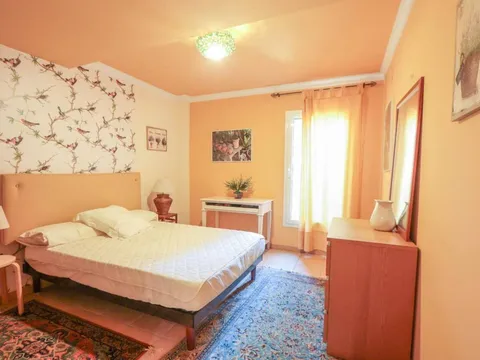Casa 268 m² a Rocafort