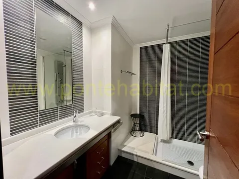 Pis de 170 m² a Pontevedra