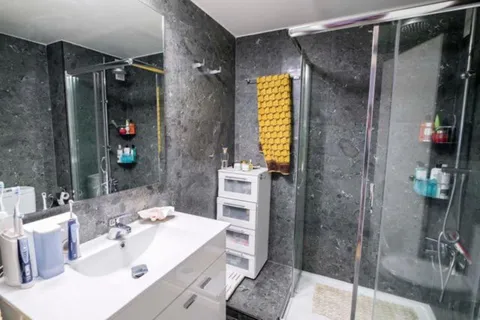Wohnung 100 m² in Pozuelo de Alarcón