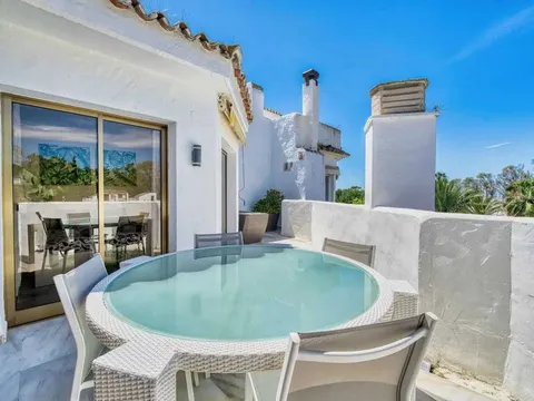 Pis de 200 m² a Estepona