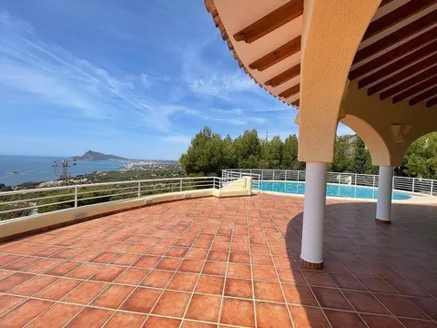 House 500 m² in Altea