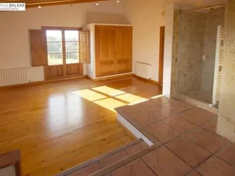 Pis de 300 m² a Costitx