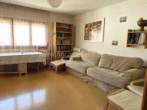 Pis de 95 m² a Jaca