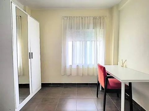 Pis de 75 m² a València