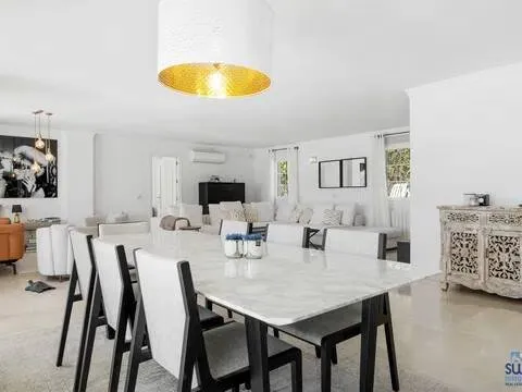 Casa de 374 m² a Estepona