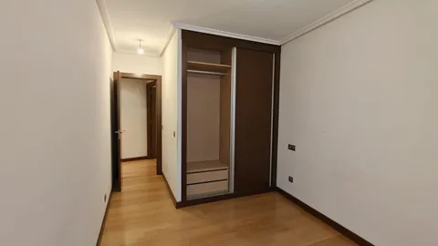 Pis de 93 m² a Oviedo
