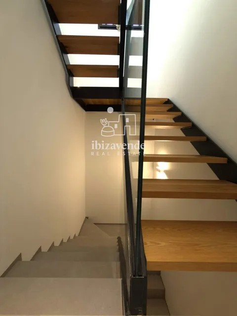 Дом 595 м² в Santa Eulària des Riu